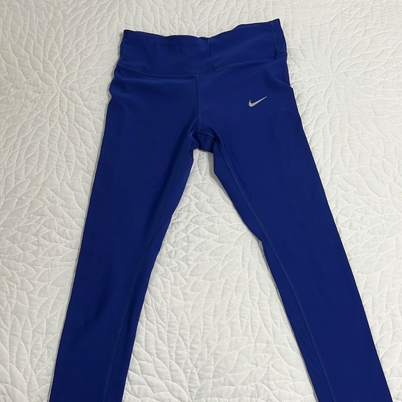Nike power epic perforated blue crop size small - Picture 3 of 7
